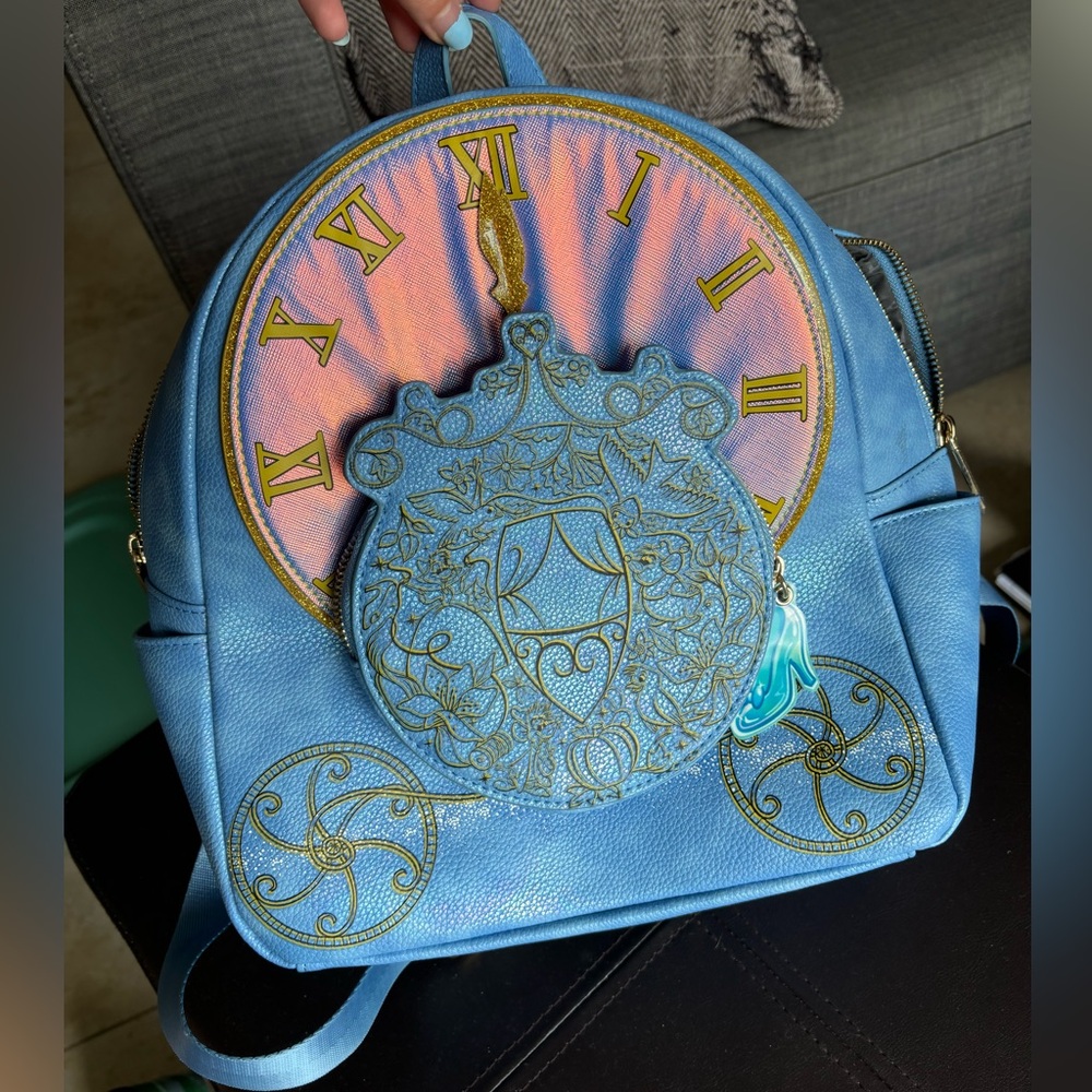 Cinderella Danielle Nicole bag